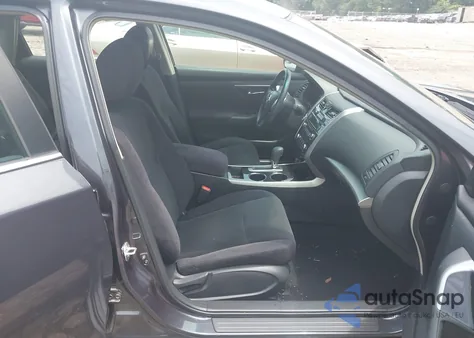 2013 Nissan Altima 2.5 from USA, damaged, VIN 1N4AL3AP7DN448985